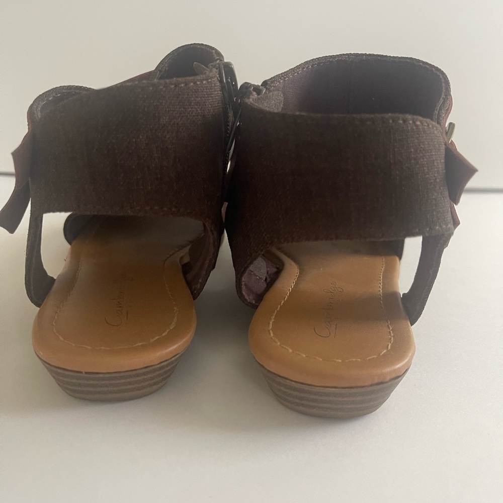 Cambridge Select Women’s Crisscross Strappy Buckle Cutout Sandal Size 7 - Picture 2 of 6